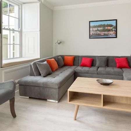 Free Parking! Very Large 2 Bedroom Clifton Flat Bristol Dış mekan fotoğraf