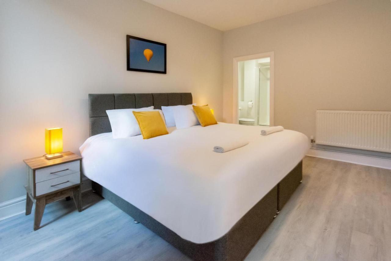 Free Parking! Very Large 2 Bedroom Clifton Flat Bristol Dış mekan fotoğraf
