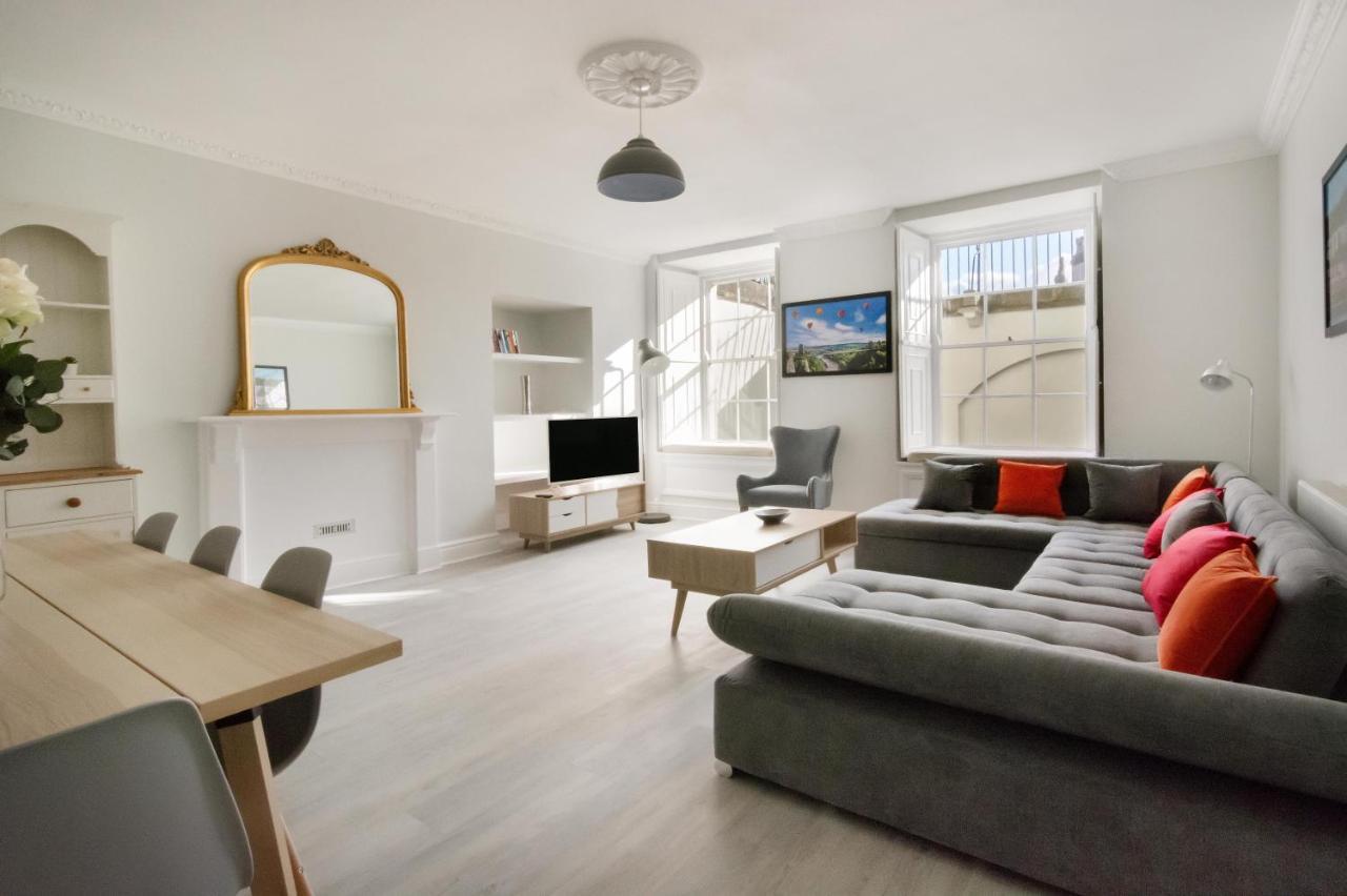 Free Parking! Very Large 2 Bedroom Clifton Flat Bristol Dış mekan fotoğraf