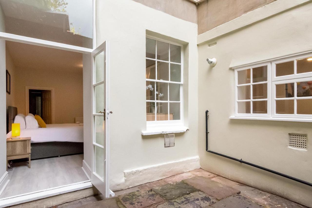 Free Parking! Very Large 2 Bedroom Clifton Flat Bristol Dış mekan fotoğraf